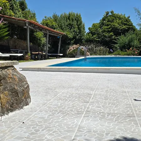 Alojamento de Acomodação e Pequeno-almoço Porto Monte