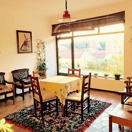 Porto Monte לינה וארוחת בוקר 3*