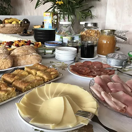 Alojamento de Acomodação e Pequeno-almoço Porto Monte 3*