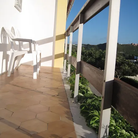 Alojamento de Acomodação e Pequeno-almoço Porto Monte 3*