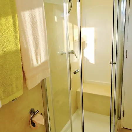 Porto Monte Alojamento de Acomodação e Pequeno-almoço 3*