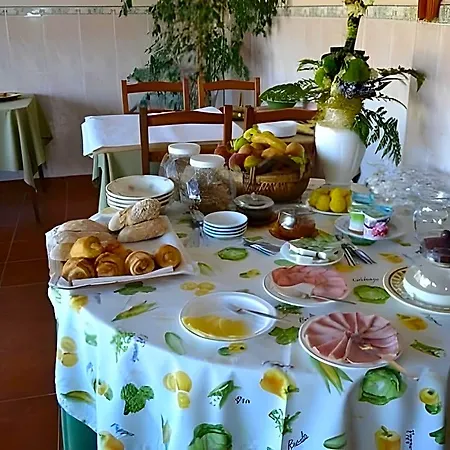Bed & Breakfast Porto Monte Maceira (Lisbon)